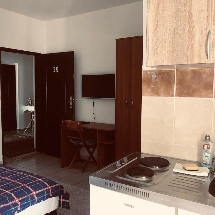 Studio Apartments Kul Будва Екстериор снимка